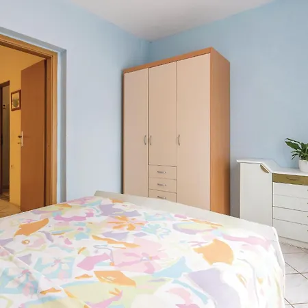 4 Bedroom Beautiful In